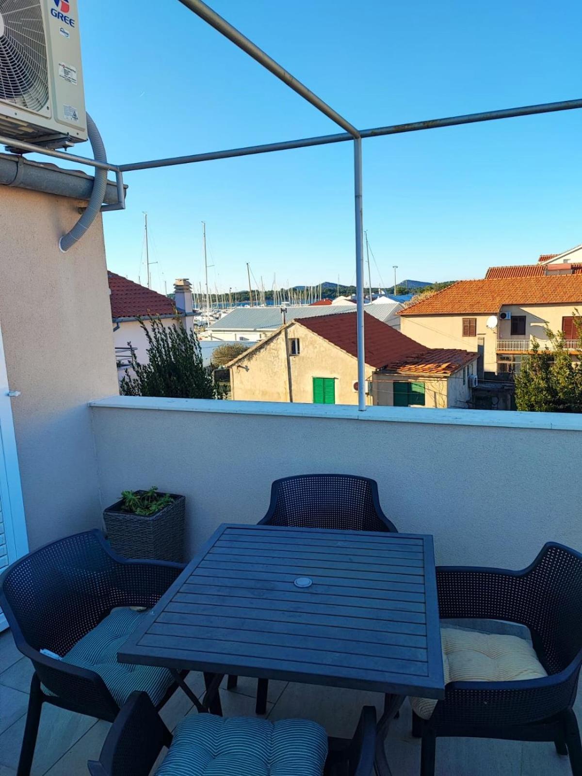 Apartment Hramina Муртер Екстер'єр фото